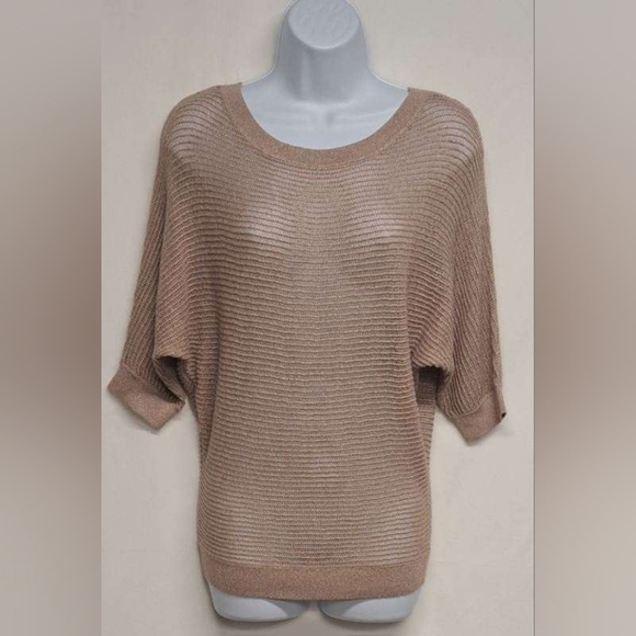 Express Sweaters - Express Knit Sweater XS Tan Batwing Sleeve Excellent Condition